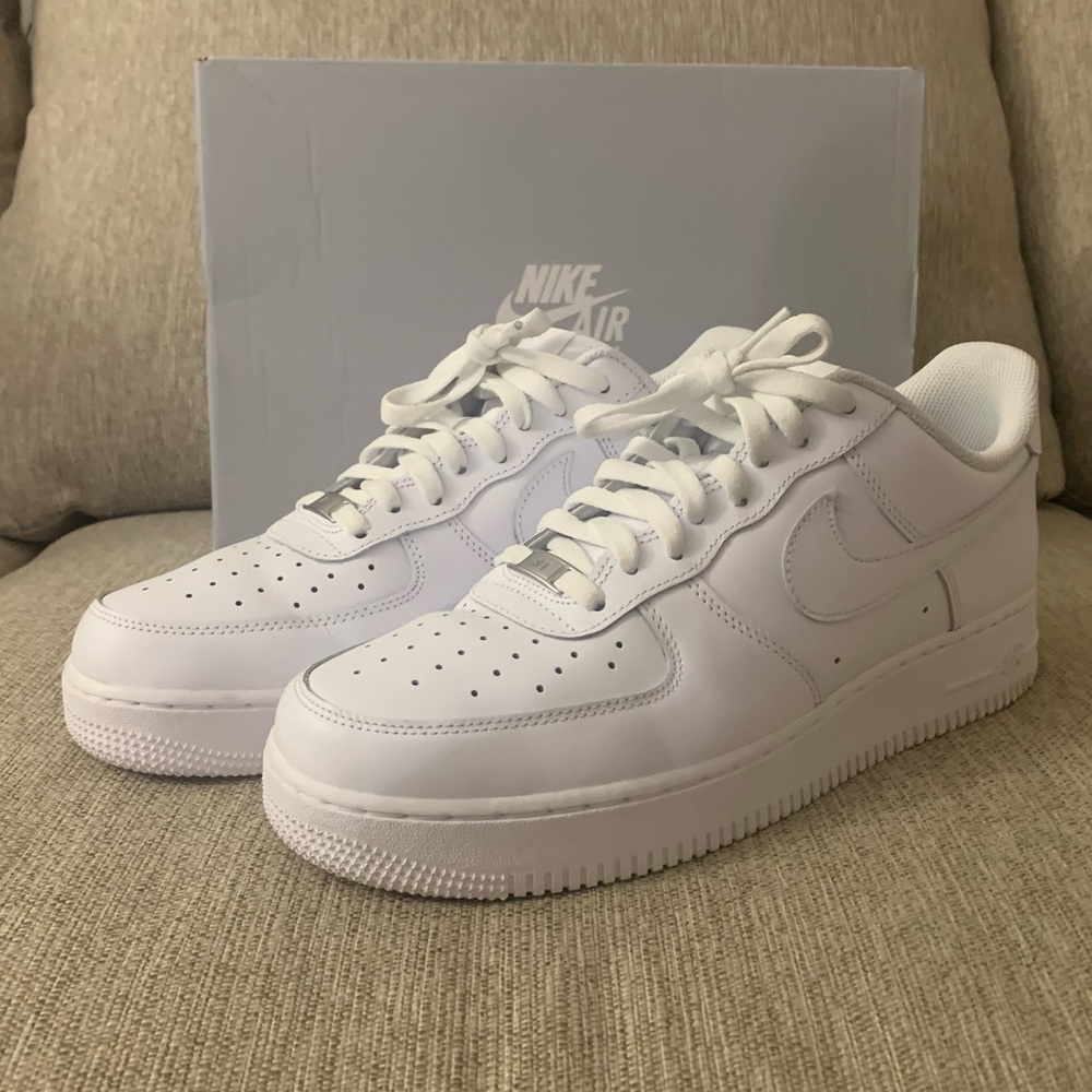 NIKE AIR FORCE 1, WHITE, MEN, SIZE 11.5